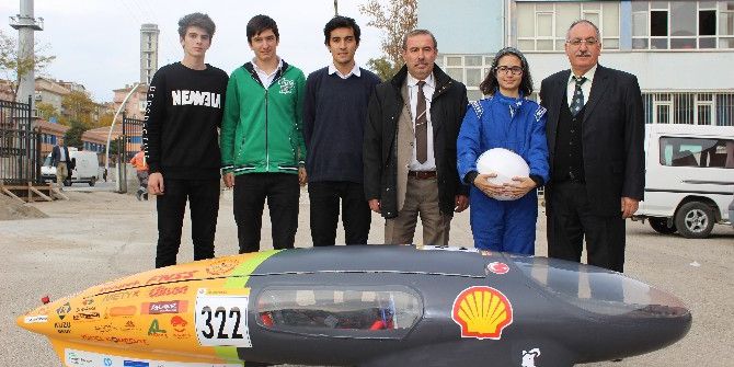 Liseli Mucitlerden “Lityum Batarya”lı Araba