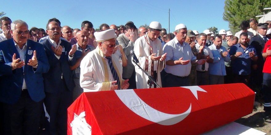 Osmaniye Şehidini Uğurladı