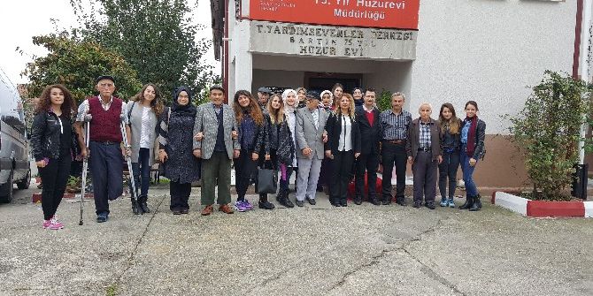 Bartın Üniversitesi Öğrencilerinden Anlamlı Ziyaret