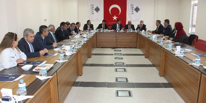 Elazığ’da İlçe Belediye Başkanları İstişare Toplantısı Yapıldı