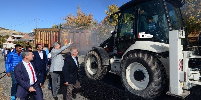 2016 Yılında 57 Bin Ton Sıcak Asfalt Çalışması Yapıldı