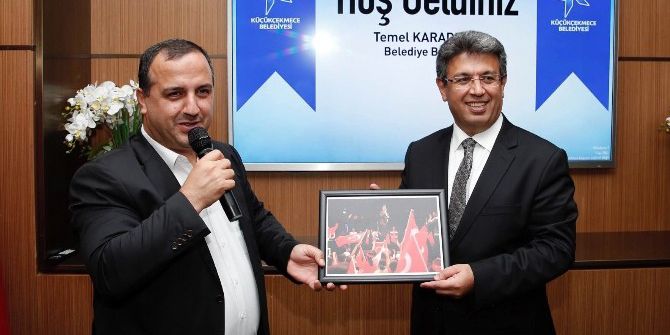 Eğitim Bir Sen’den Başkan Karadeniz’e Teşekkür Plaketi