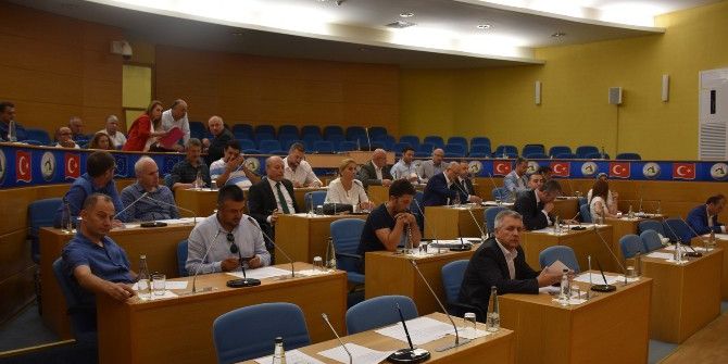 Meclis Maddeleri Komisyonlarda