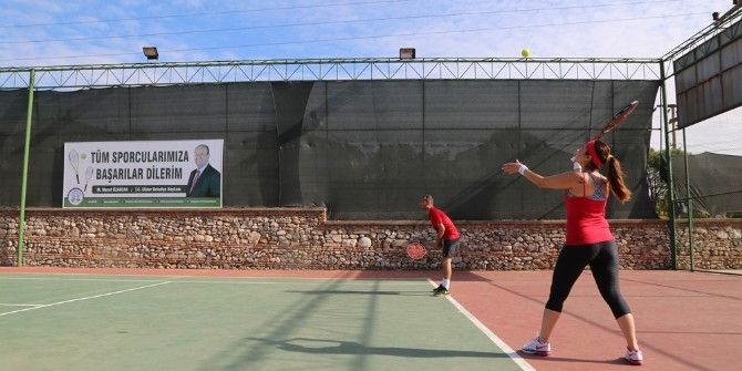 Finale Doğru Kortlarda Heyecan Dorukta