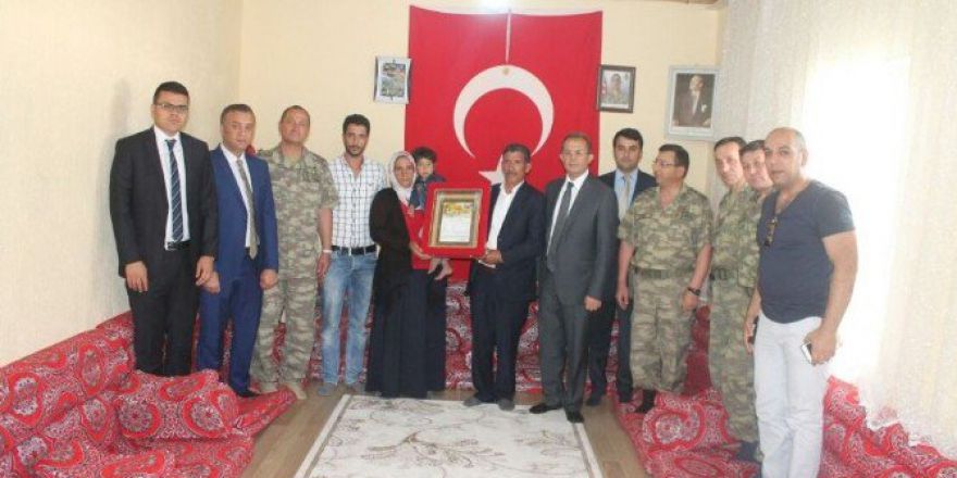 Vali Taşyapan’dan Jandarma Karakollarını ziyaret etti