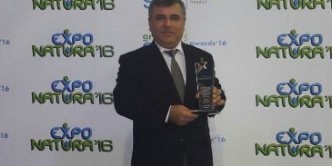 Prof.dr. Şekeroğlu Exponatura 2016 Özel Ödülüne Layık Görüldü