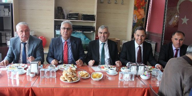 Uysal Ve Madenoğlu Gmis Temsilcileri İle Buluştu