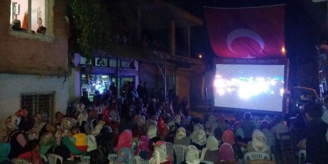 15 Temmuz Gecesini Anlatan ’Demokrasi Aracı’