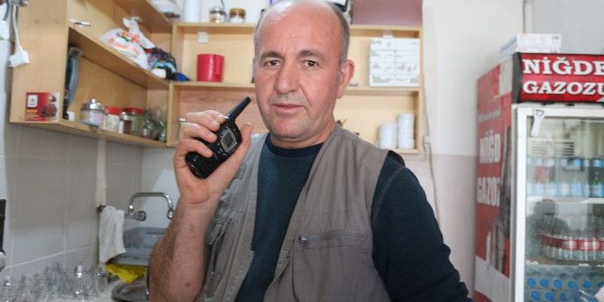 Eleman Eksikliğini Telsiz Alarak Giderdi