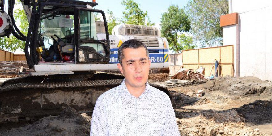 İl Özel İdare Genel Sekreteri Aksoy, Öğretmenevi İnşaatında İncelemelerde Bulundu