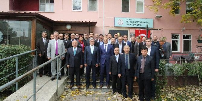 Başkan Akcan Okul Müdürleriyle Bir Araya Geldi