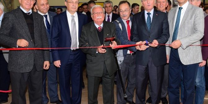 Esogü’de Prof. Dr. M. Rifat Bozkurt Mineraloji Müzesi Açıldı