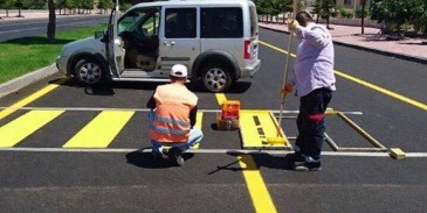 Uçhisar’da Yaya Geçitleri Çiziliyor