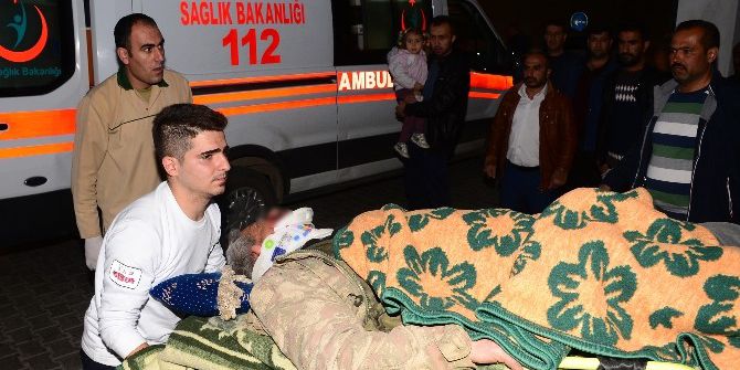 Mutki’de Minibüs Şarampole Devrildi: 2 Ölü, 13 Yaralı