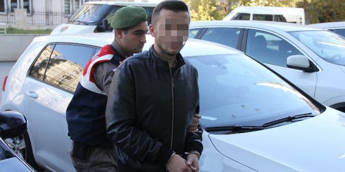 Hasta Numarası Yapıp Bıçakla Yaralamaya 3 Tutuklama