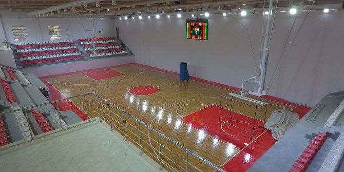 Büyükşehir, Gaziantep’e Yeni Bir Spor Salonu Kazandırdı