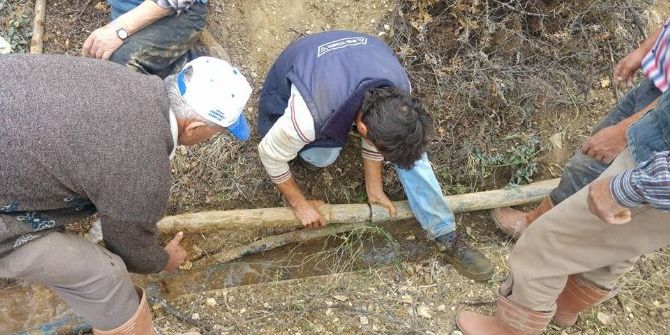 Şifalı Sıcak Su Boruları Doğal Yöntemle Temizleniyor