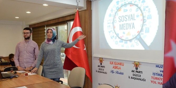Ak Parti’den Sosyal Medya Toplantısı