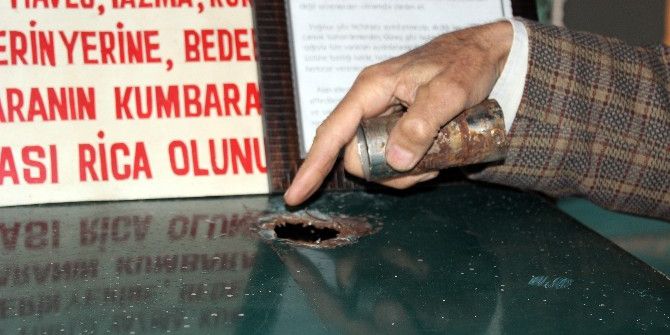 Caminin Çelik Para Kasasını Elektrik Süpürgesiyle Boşalttılar