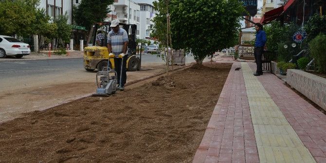 Konyaaltı Belediyesi’nden 40 Bin Metrekare Kaldırım