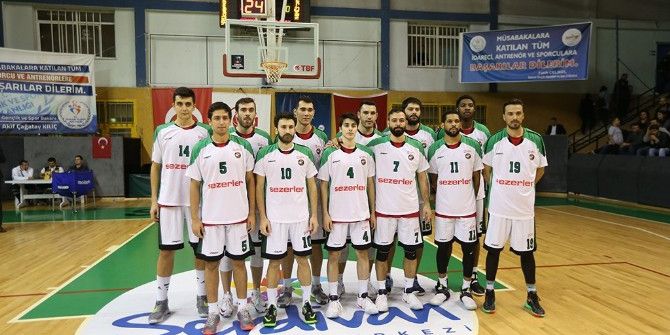 Başkan Akif Köse Basket Takımının Performansını Değerlendirdi