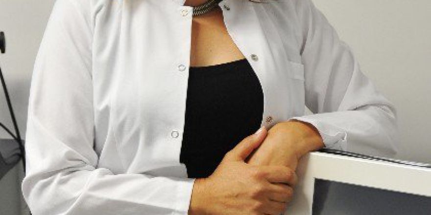 Dr. Eren: "İdeal Dudak Şekli, Yüze En Uygun Olanıdır"