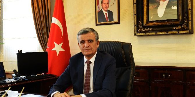 Vali Özefe: "Gazi Mustafa Kemal Atatürk’ü, Minnet Ve Şükranla Anıyoruz"