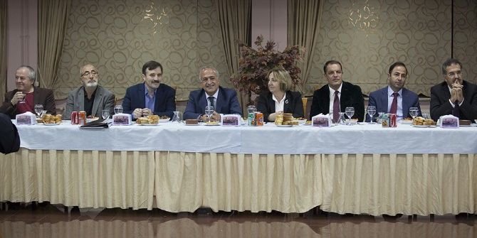 Rektör Çomaklı Estp Yönetim Ve Temsilcileri İle Buluştu