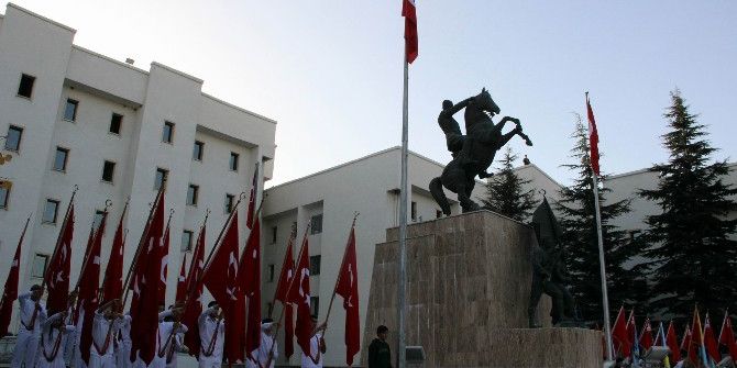 Nevşehir’de Hayat 2 Dakikalığına Durdu