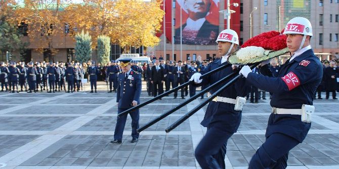 Eskişehir’de 10 Kasım Töreni
