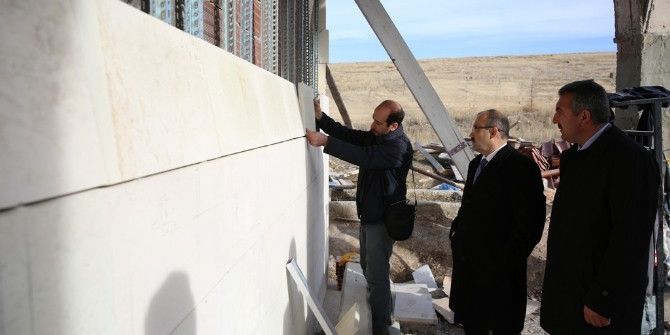 Vali İsmail Ustaoğlu, Abdulvehhab Gazi Türbesi’nde İncelemelerde Bulundu