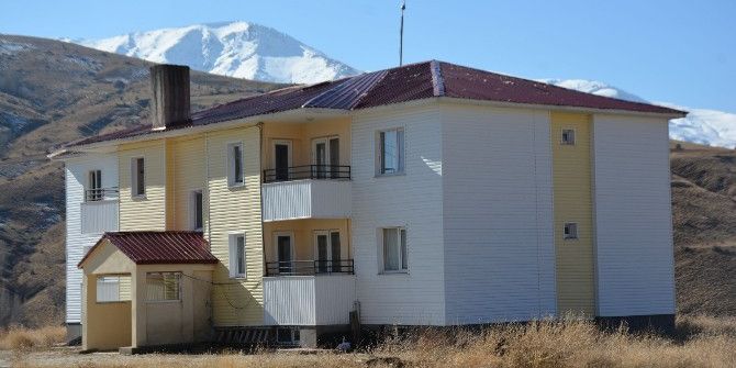 Fırtınadan Zarar Gören Okulların Çatıları Onarıldı