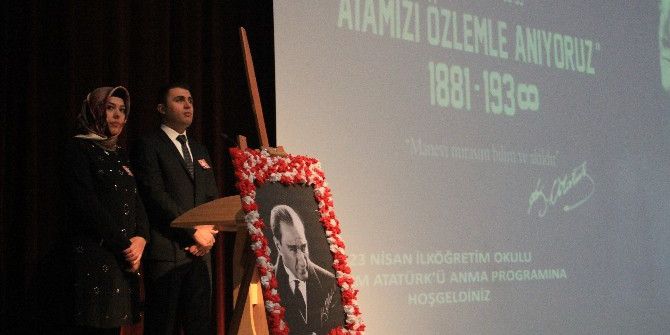 Hakkari’de 10 Kasım Atatürk’ü Anma Etkinlikleri Düzenlendi