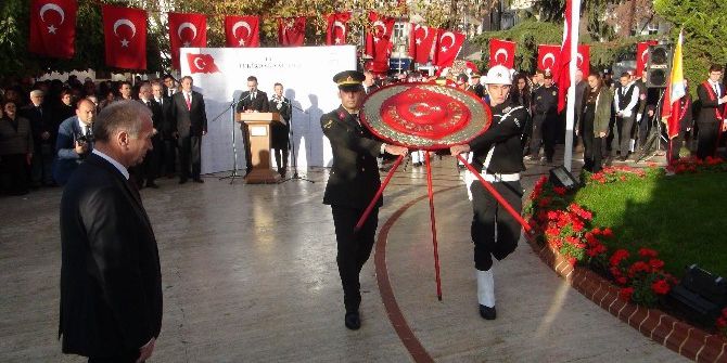 Atatürk, Tekirdağ’da Törenle Anıldı
