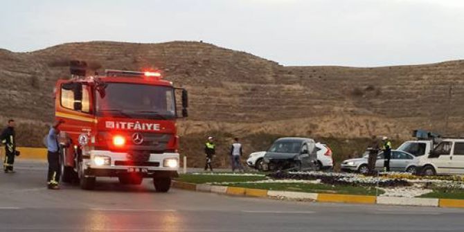 Denizli’de Trafik Kazası 3 Yaralı