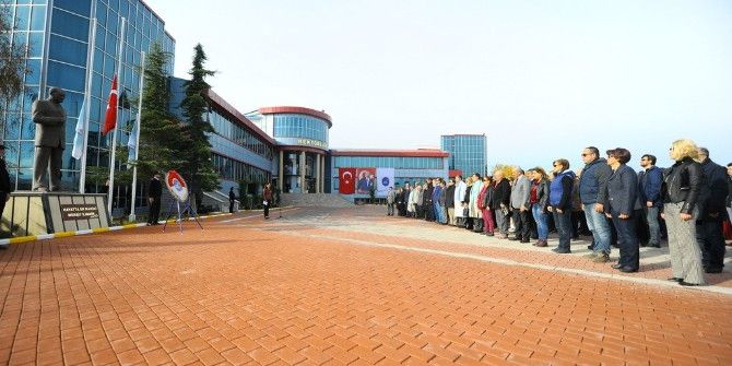 Yyü’de Atatürk’ü Anma Töreni