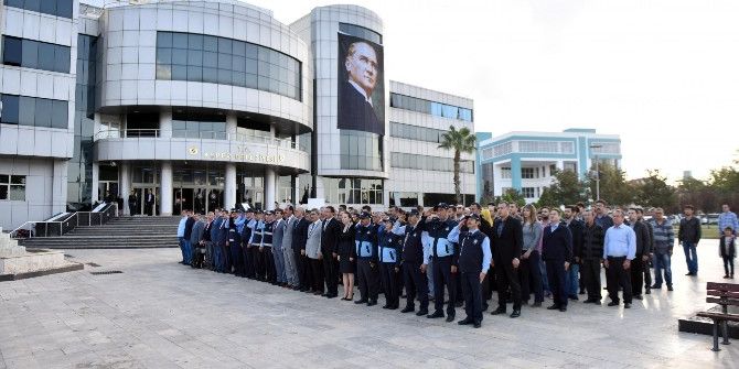 Kepez Belediyesi Atatürk’ü Andı