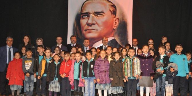 Tatvan’da 10 Kasım Programı Düzenlendi