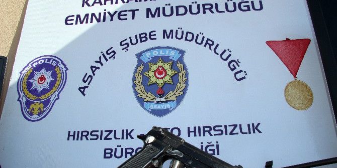 Çaldıkları Eşyaları Akrabalarına Hediye Etmişler