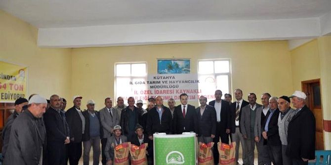 Çavdarhisar’da Çiftçilere 10 Ton Macar Fiği Tohumu Dağıtıldı