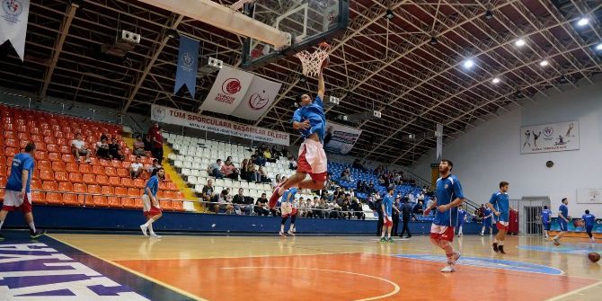 Kepez Belediyespor 4. Maçına Çıkıyor
