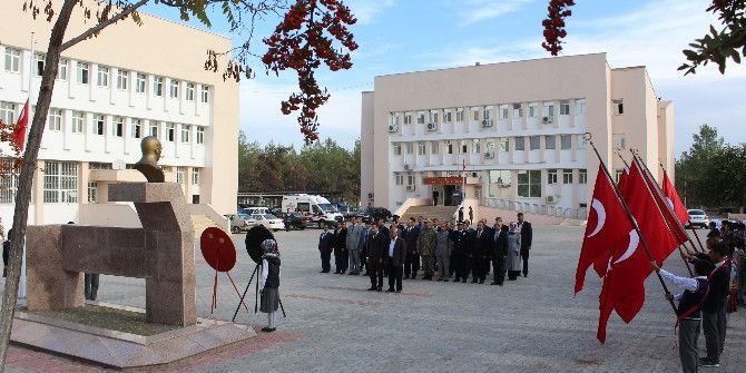 Samsat’ta Atatürk Saygıyla Anıldı