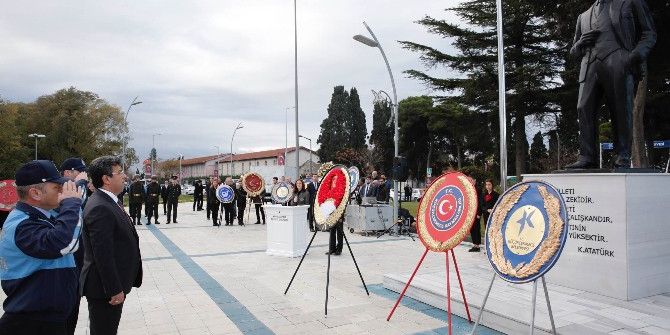Ulu Önder Atatürk Ölümünün 78’inci Yılında Küçükçekmece’de Anıldı