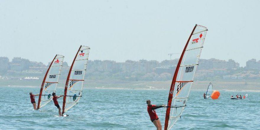 Rüzgar Sörfü Türkiye Şampiyonası Bu Yıl Beylikdüzü’nde Yapılacak