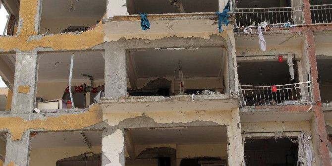 Vatandaştan Teröre Türk Bayraklı Tepki