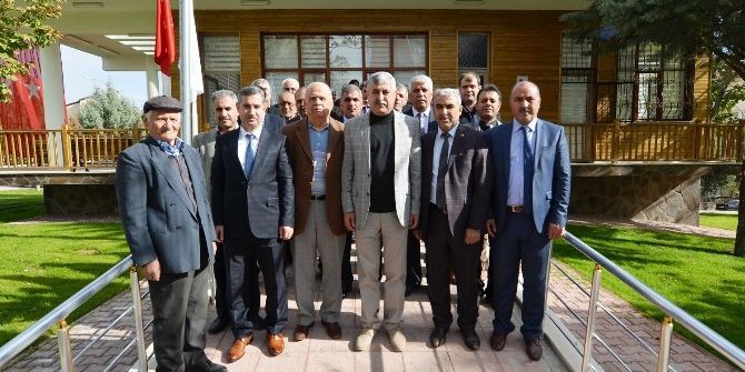 Başkan Polat Yakınca Mahallesini Ziyaret Etti