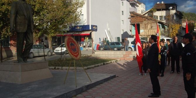 Araç’ta 10 Kasım Atatürk’ü Anma Töreni Düzenlendi