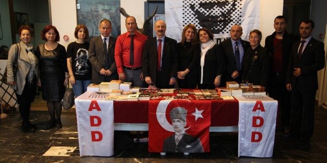 Kartal’da "10 Kasım Ata’ya Saygı" Sergisi Açıldı
