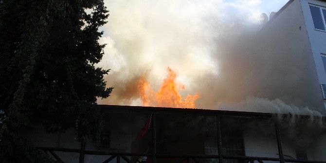 Fethiye’de İş Yeri Yangını