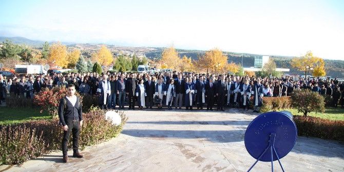 Uşak Üniversitesi’nde Duygu Dolu 10 Kasım Anma Günü Etkinlikleri